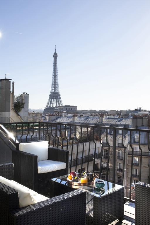Eiffel Tower View Apartment Paris Exterior photo